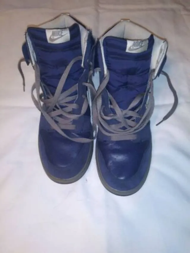 2010 Nike Dunk High Midnight Navy Size 13 - VTG Yankees ...