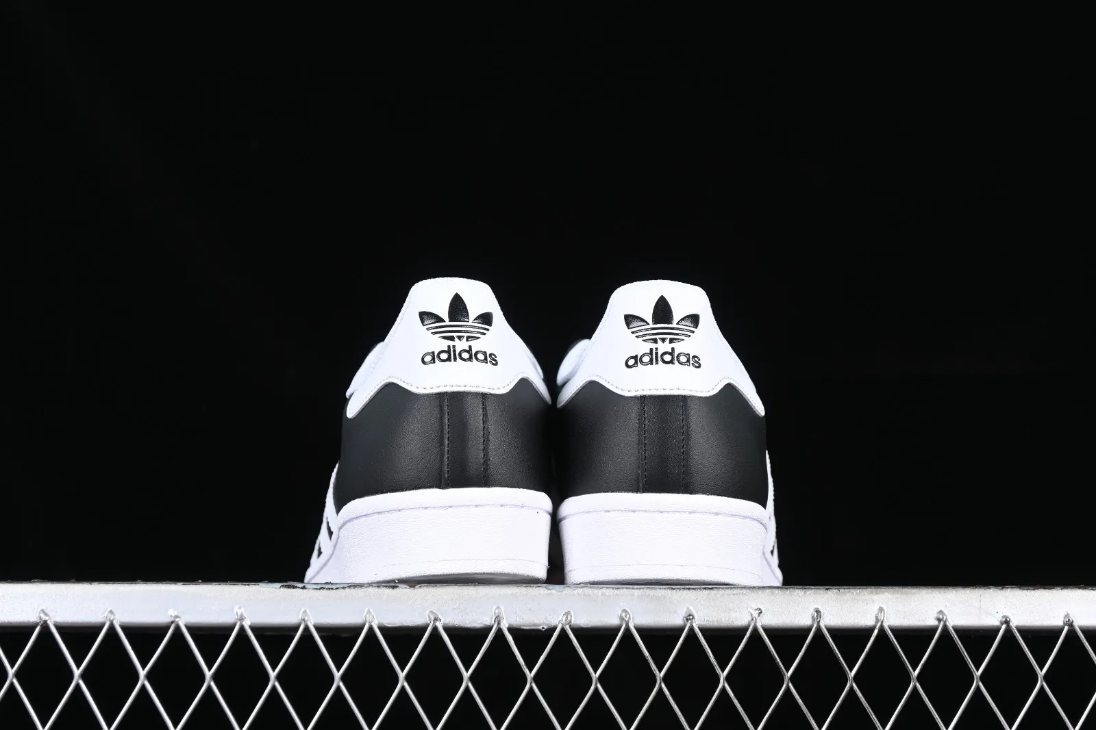 Adidas Originals Superstar Core Black Cloud White Gold FX2331