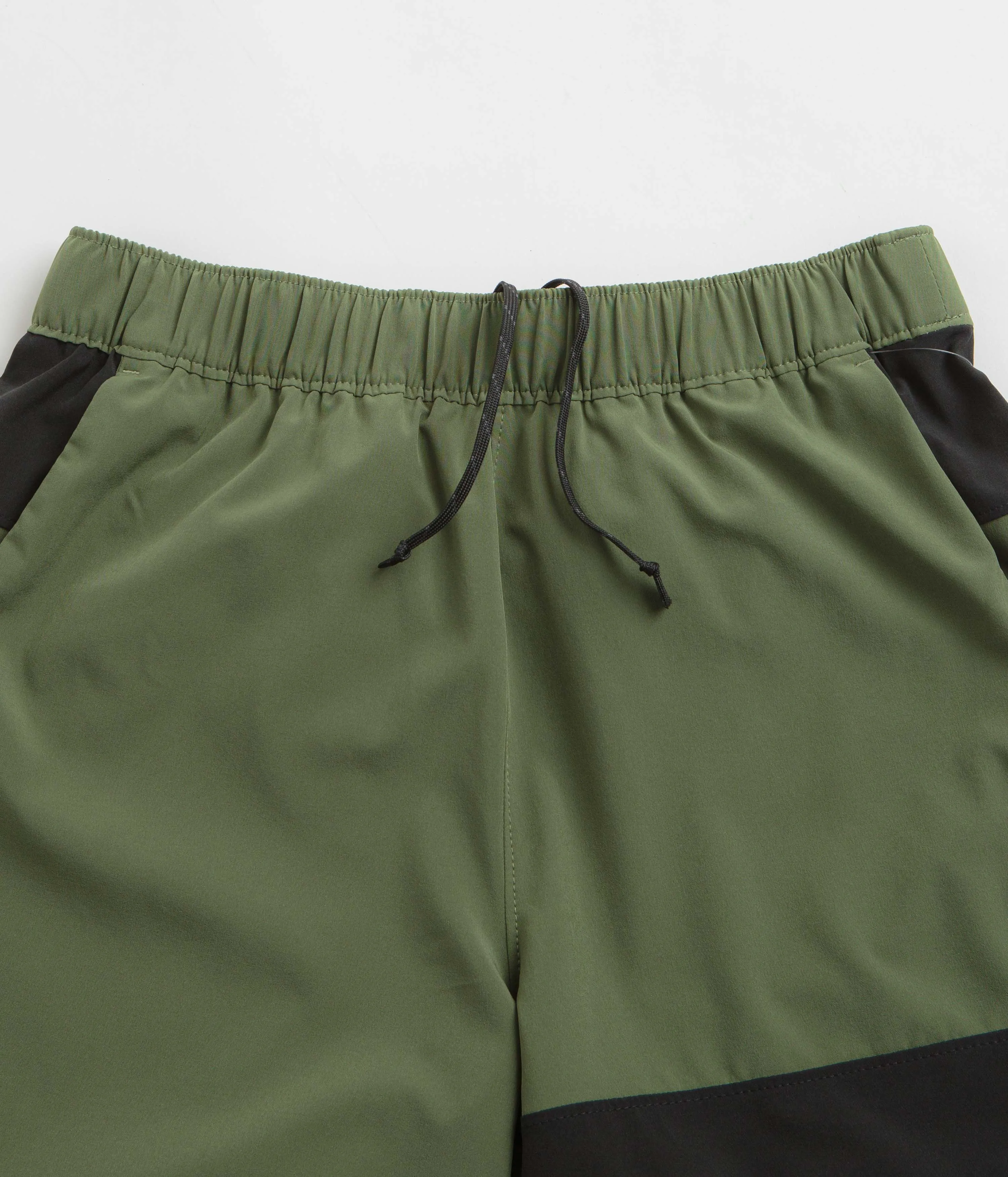 Columbia Hike Color Block Shorts - Canteen / Black