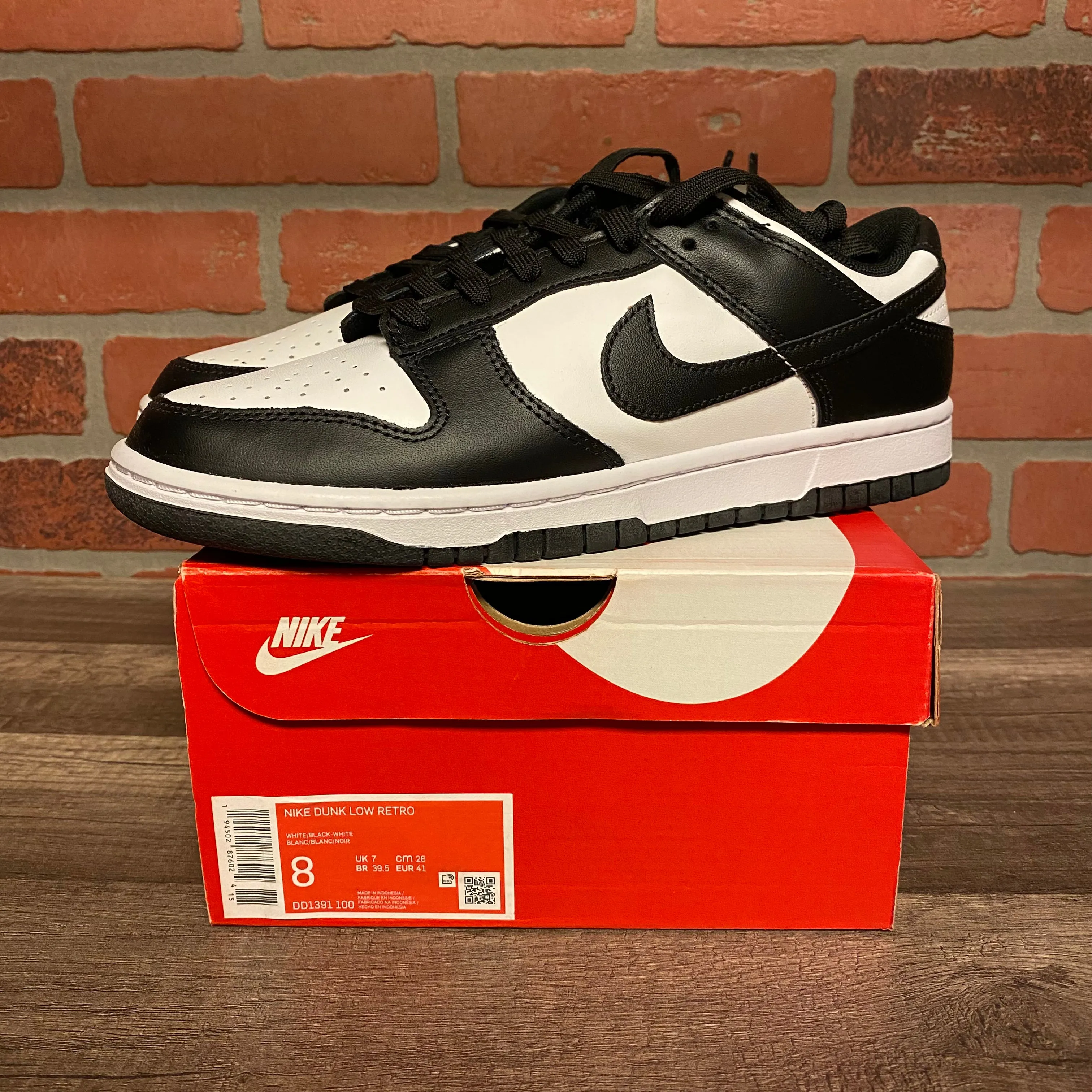 DS Nike Dunk Low Panda