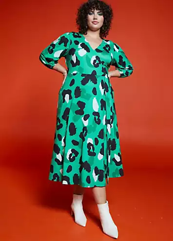 Love Mark Heyes Green Animal Soft Touch Midi Wrap Dress | Grattan