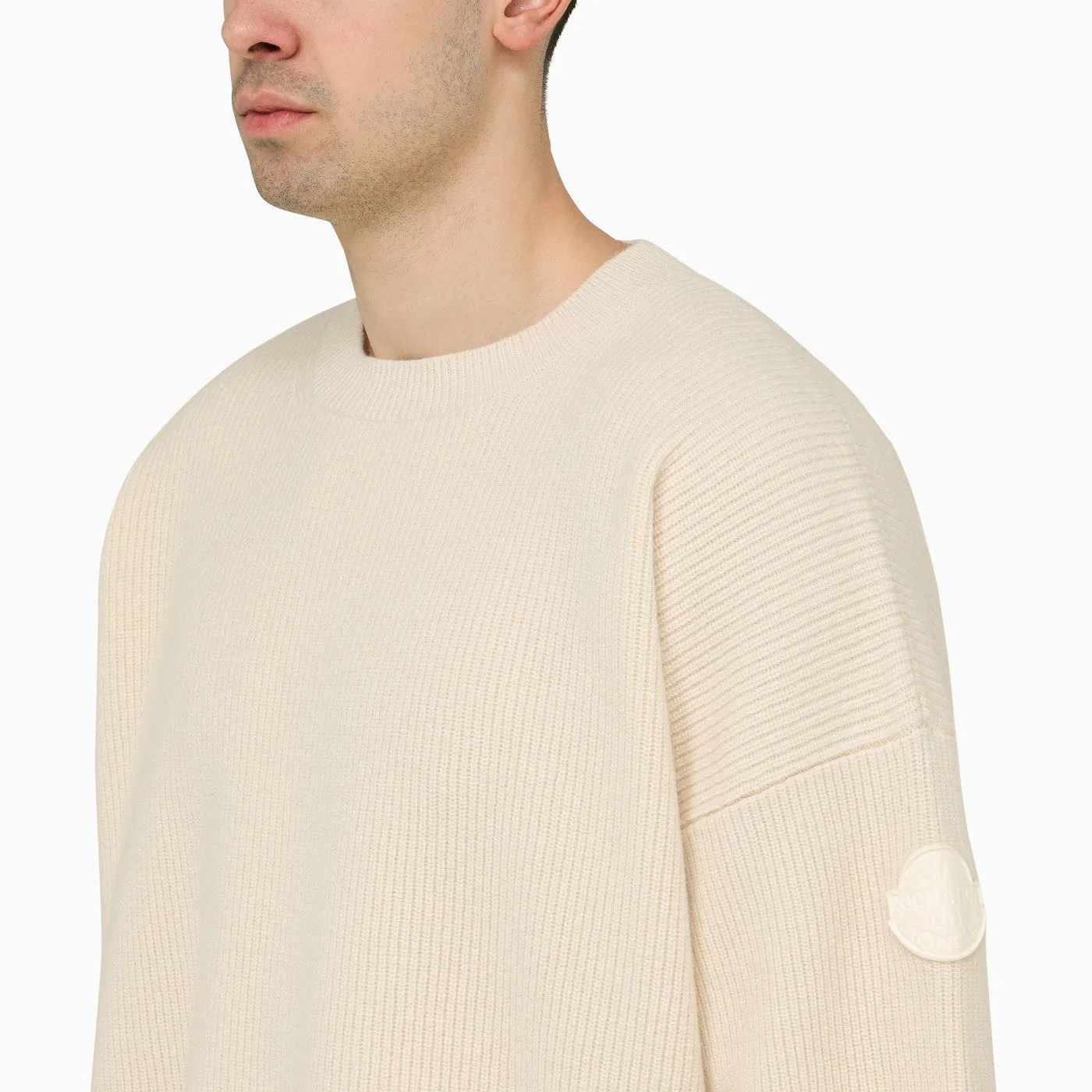 Moncler X Roc Nation By Jay Z    Moncler X Roc Nation By Jay Z Ribbed White T Shirt In Wool