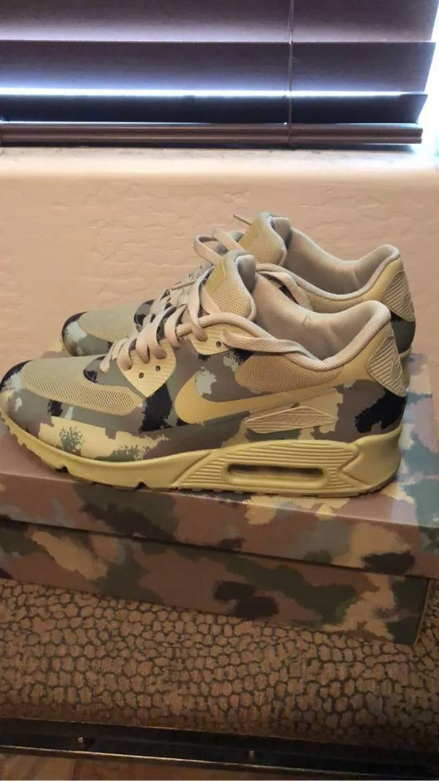 Nike Air Max 90 HYP SP "Country Camo" size 9.5 used