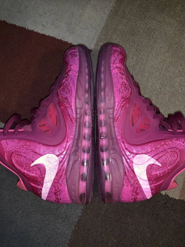 Nike air max hyperposite - raspberry