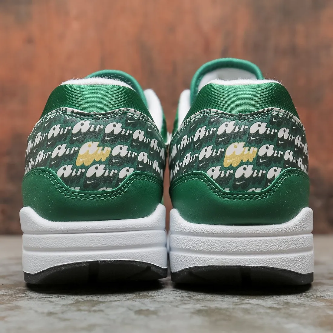 Nike Men Air Max 1 Premium (pine green / pine green-true white)