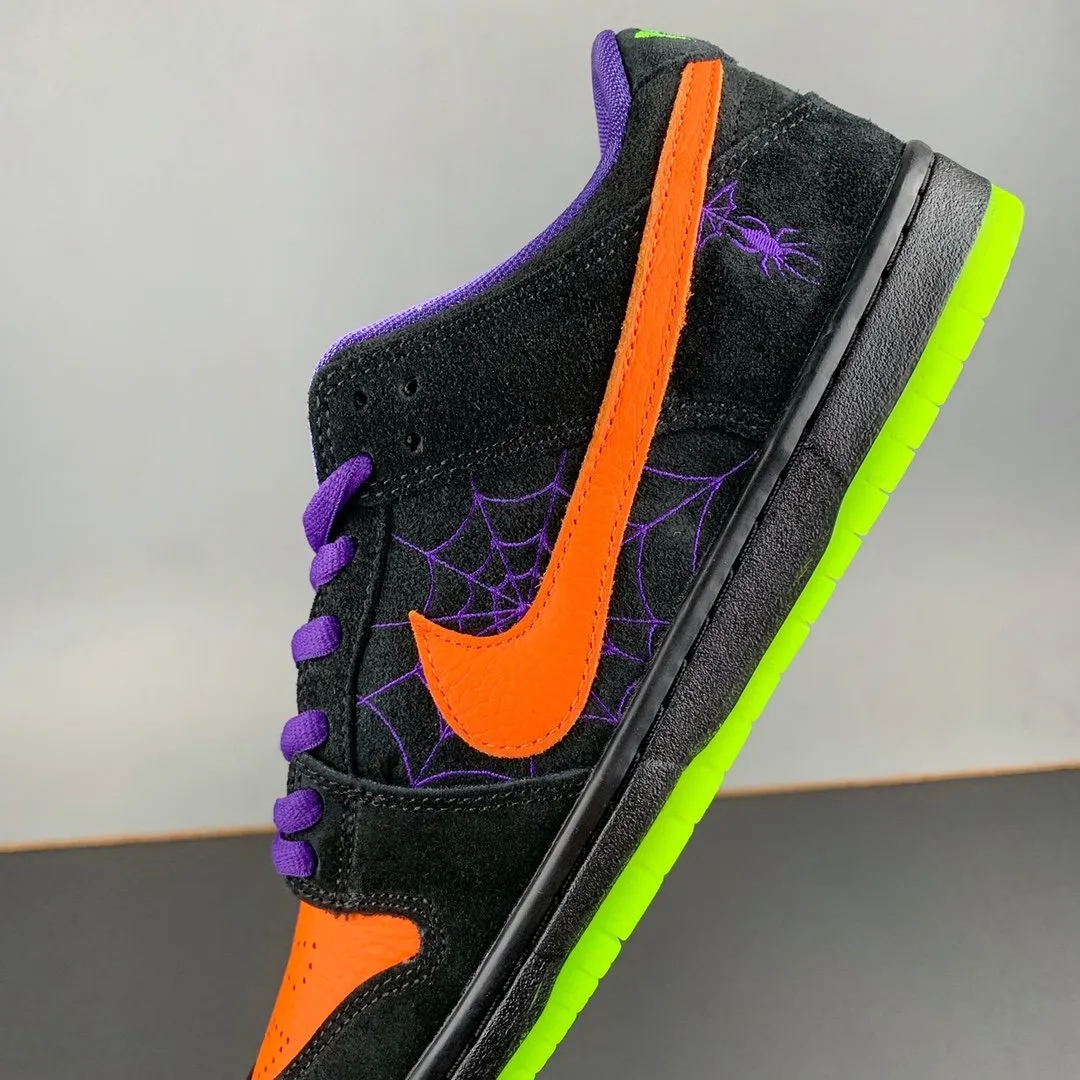 Nike SB Dunk Low “Night of Mischief”