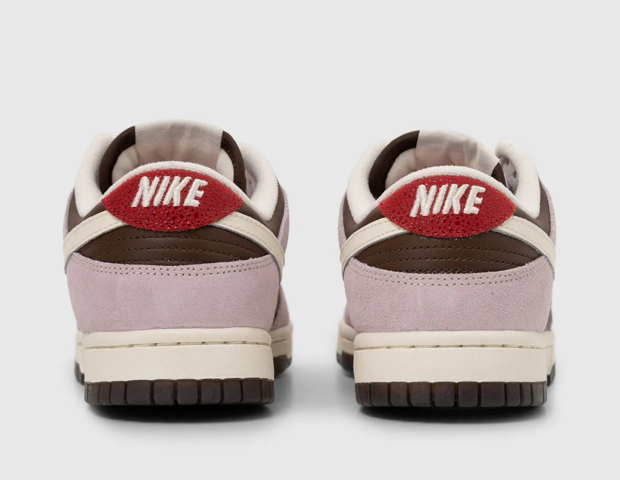 Nike Women's Dunk Low Cacao Wow / Pale Ivory - Pink Foam