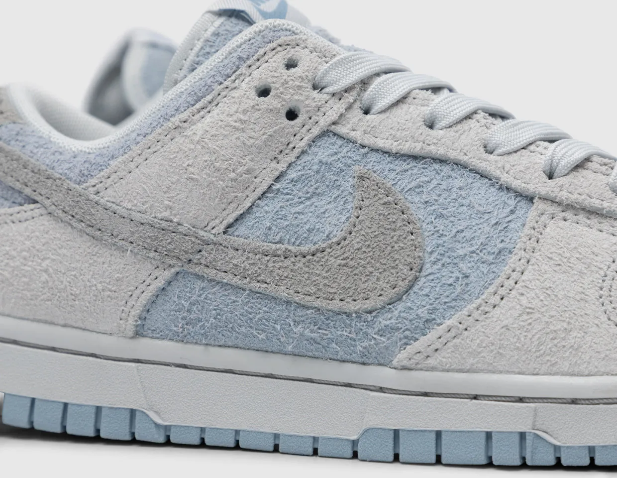 Nike Women's Dunk Low Photon Dust / Lt Smoke Grey - Lt Armory Blue