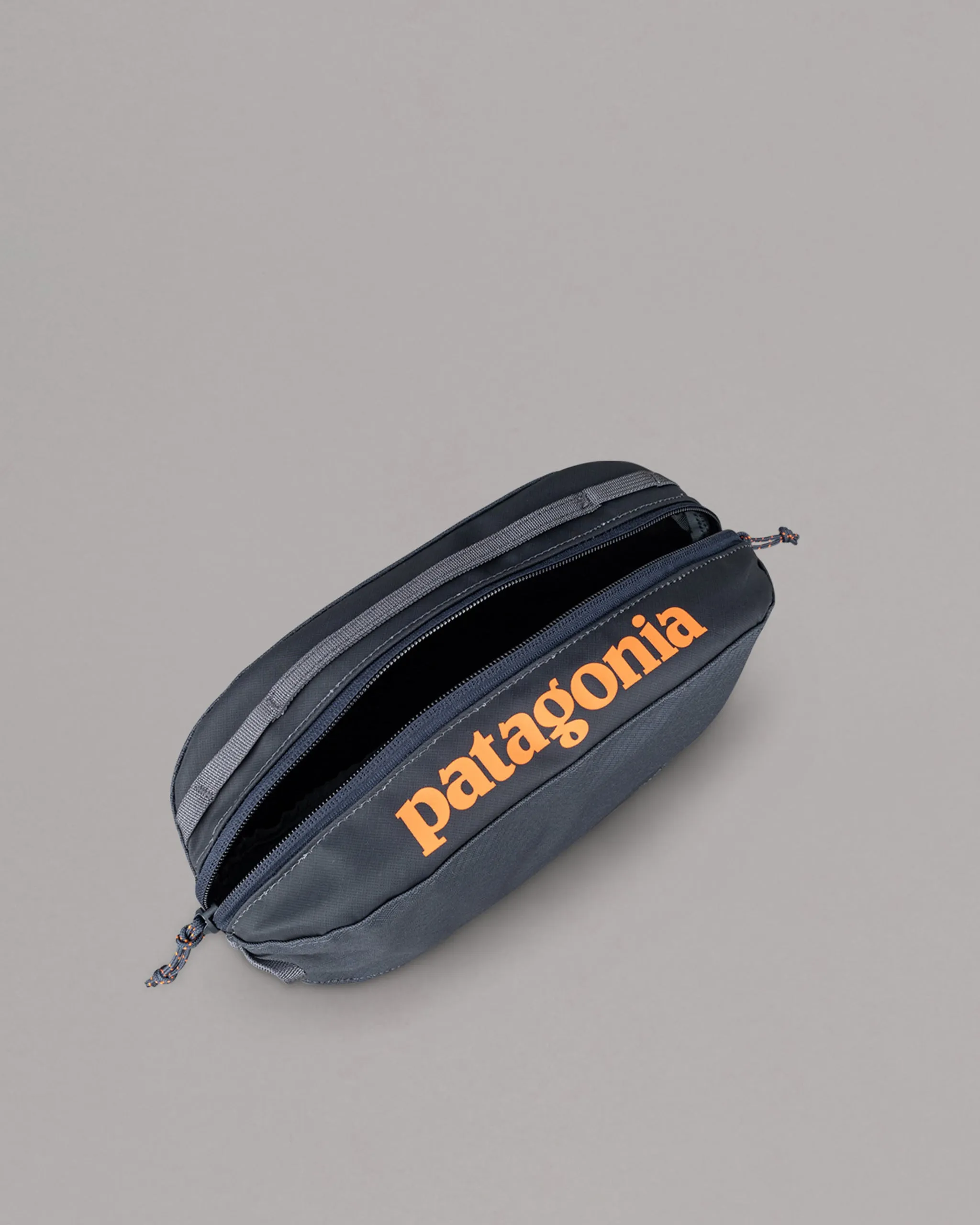 PATAGONIA 'Black Hole Cube' Travel Kit