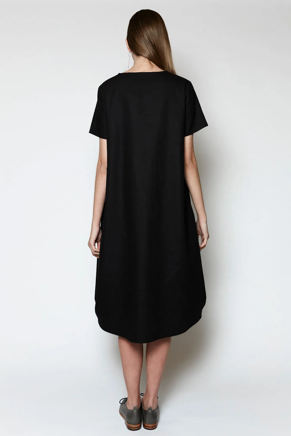 SHADOW DRESS [ Black Linen / Cotton, Short Sleeved, Wrap With Button ]