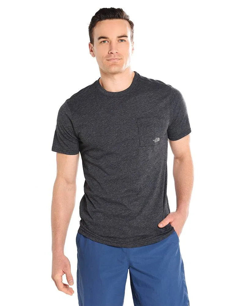     THE NORTH FACE  Men's Backyard Pocket Tee    