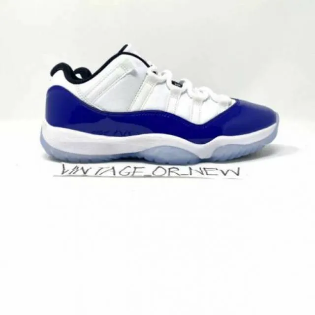 Women's Nike Air Jordan XI 11 Low Concord Sketch 2020 Re...